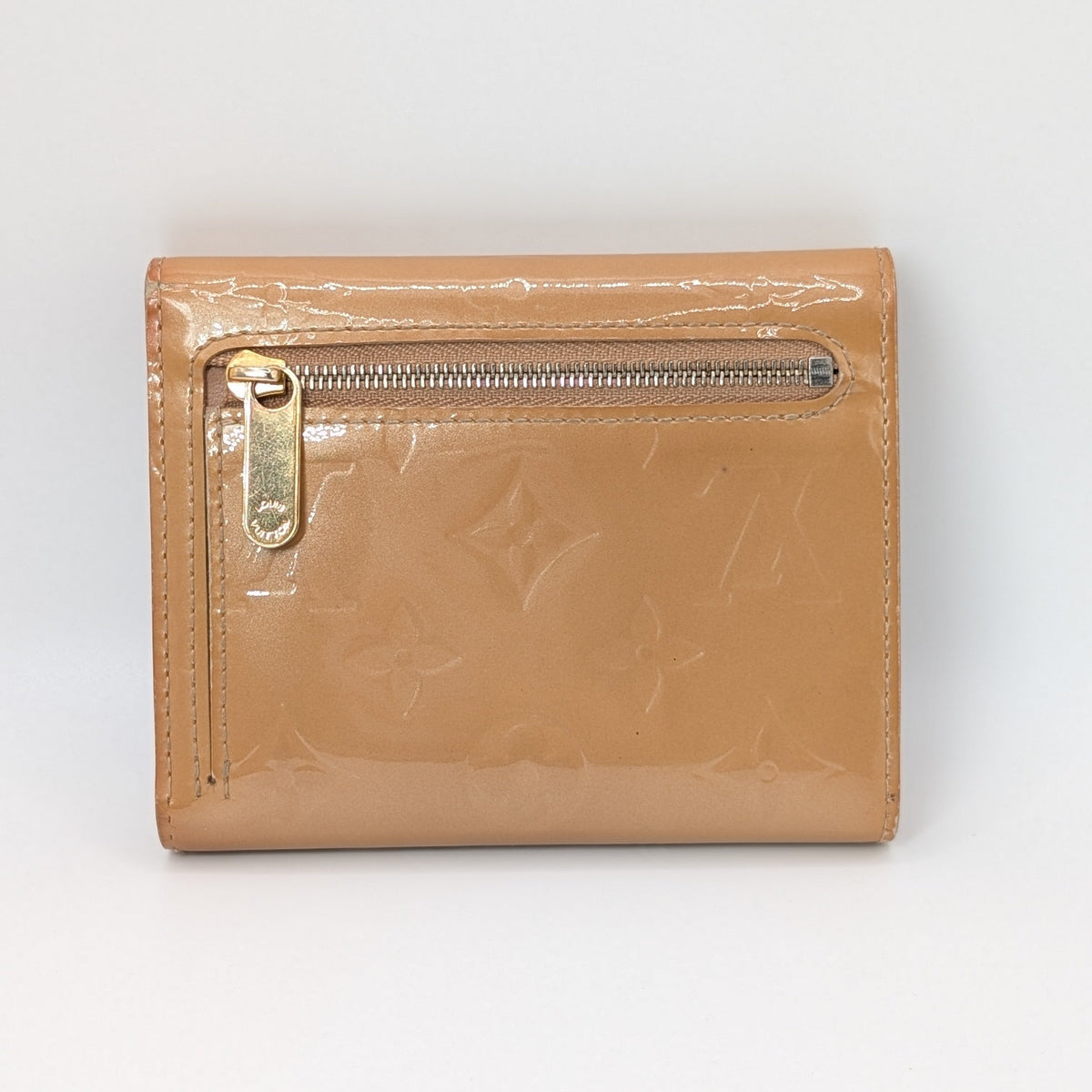 Louis Vuitton Koala Wallet Monogram Vernis Beige