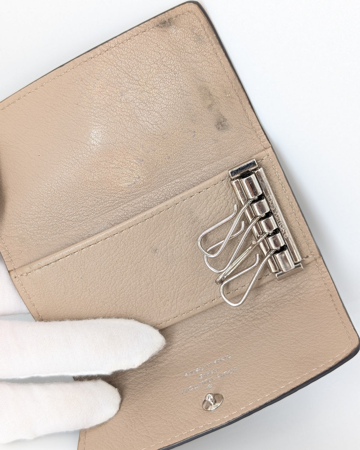 Louis Vuitton Multiclés 4 Mahina Galet Schlüsseletui