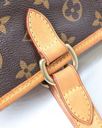 Louis Vuitton Batignolles Horizontal Monogram Vintage Schultertasche