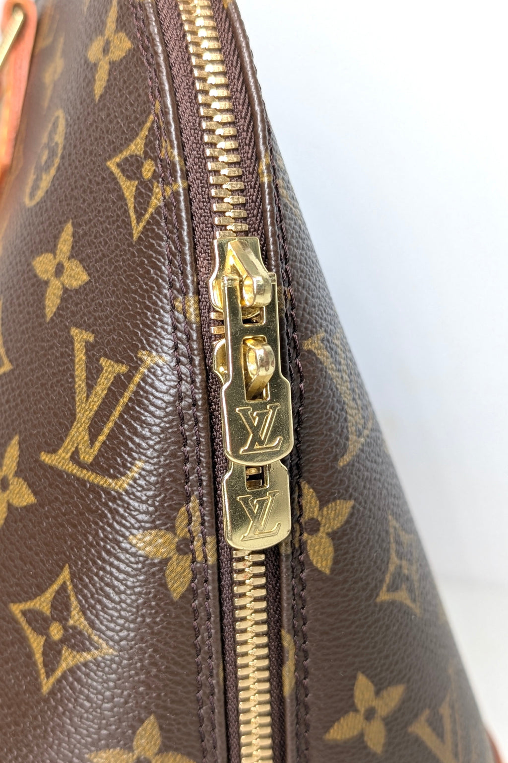 Louis Vuitton Alma PM Monogram Vintage Handtasche