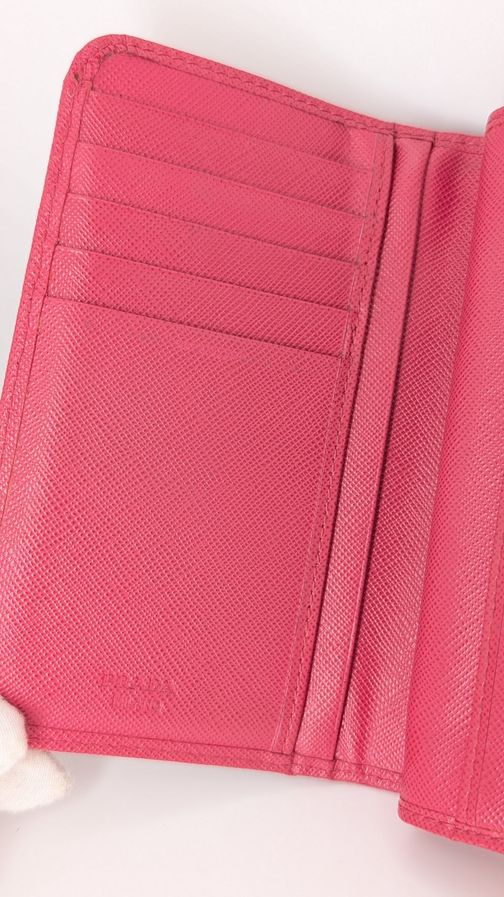 Prada Saffiano Leder Wallet Pink