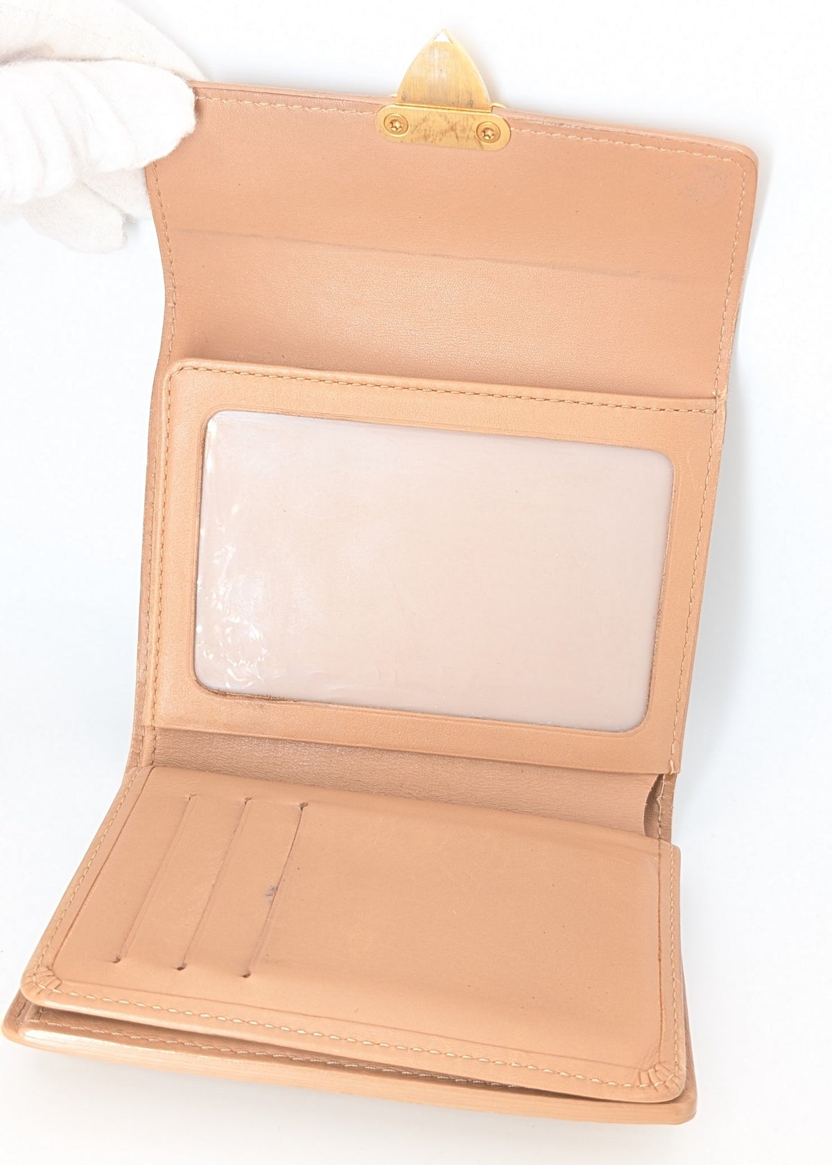 Louis Vuitton Koala Wallet Monogram Vernis Beige
