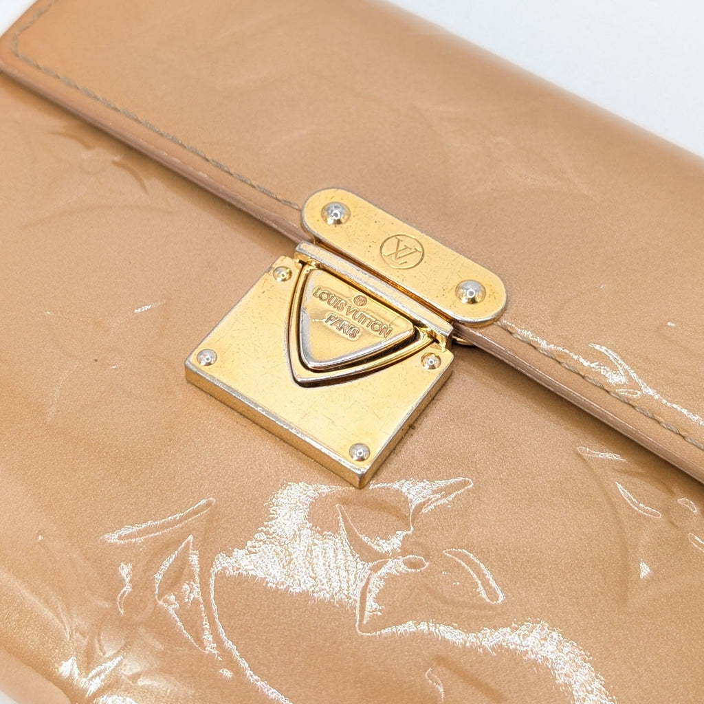 Louis Vuitton Koala Wallet Monogram Vernis Beige