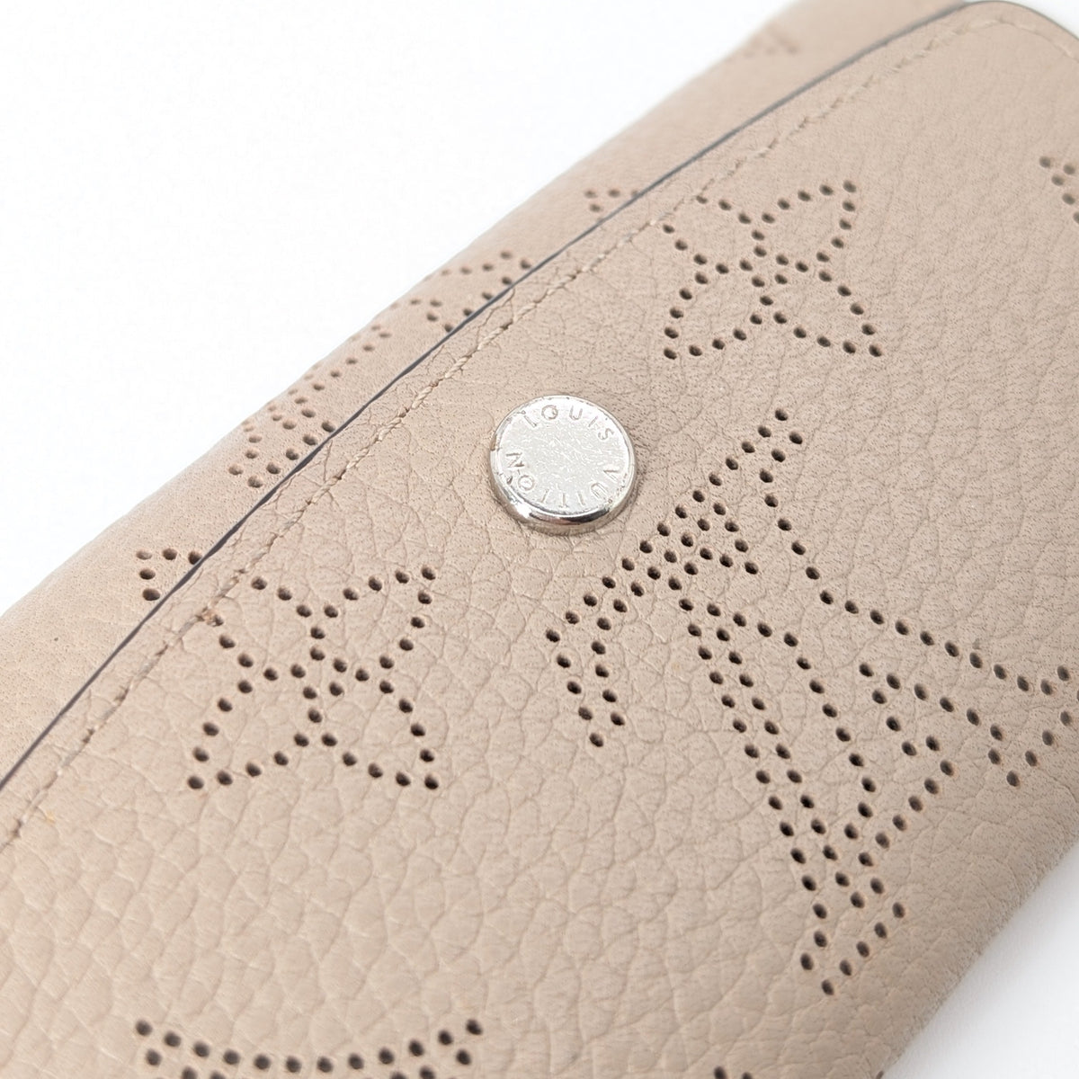 Louis Vuitton Multiclés 4 Mahina Galet Schlüsseletui