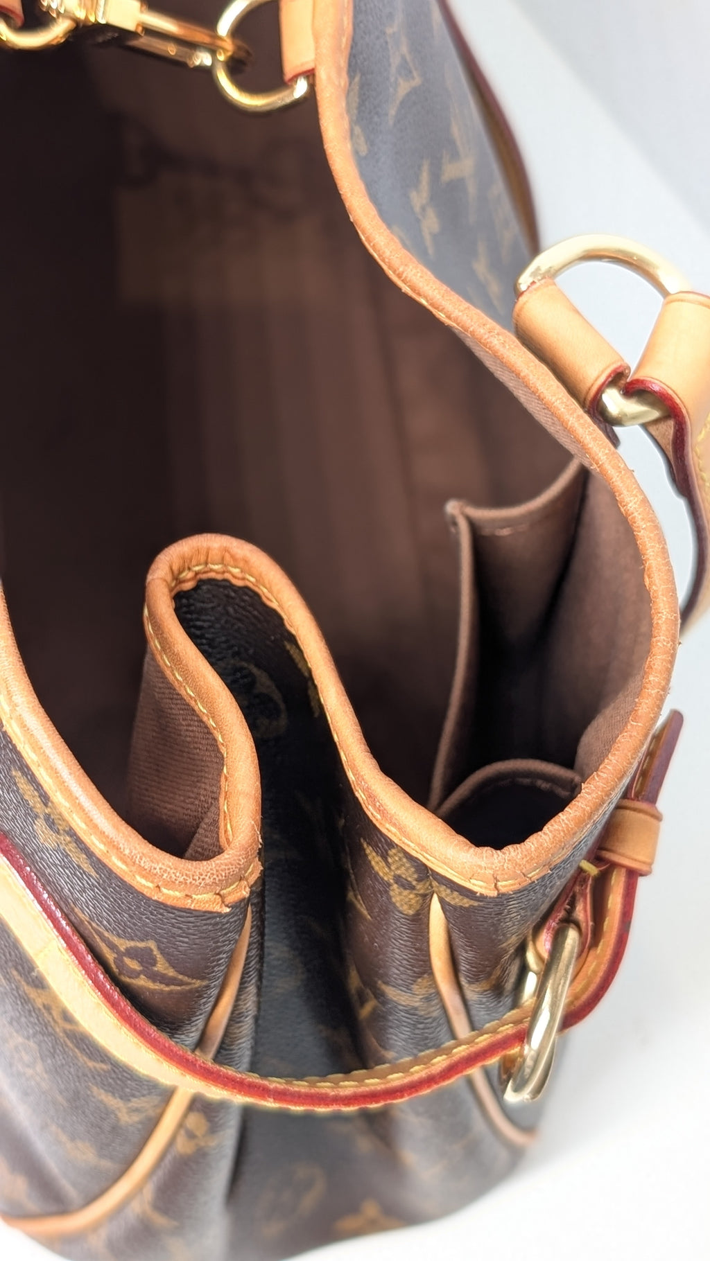 Louis Vuitton Batignolles Horizontal Monogram Vintage Schultertasche