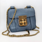 Chloé Mini Elsie Crossbody Bag aus blauem Leder
