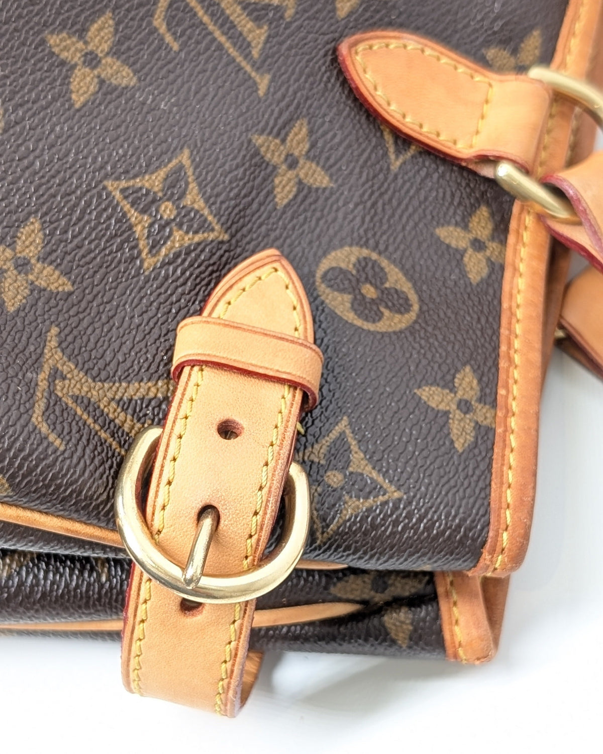 Louis Vuitton Batignolles Horizontal Monogram Vintage Schultertasche