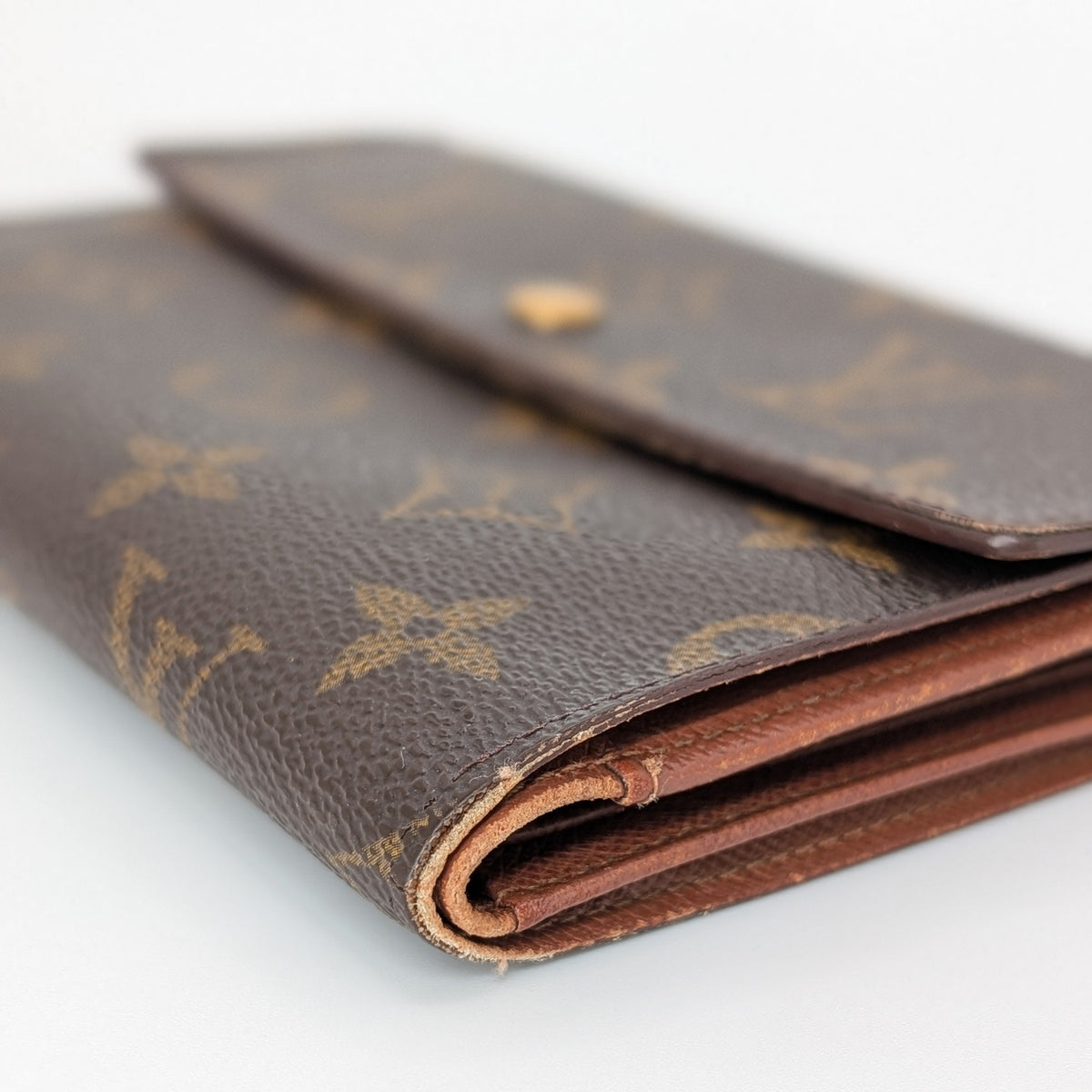 Louis Vuitton Porte-Monnaie Billets Trésor Geldbörse aus Monogram Canvas