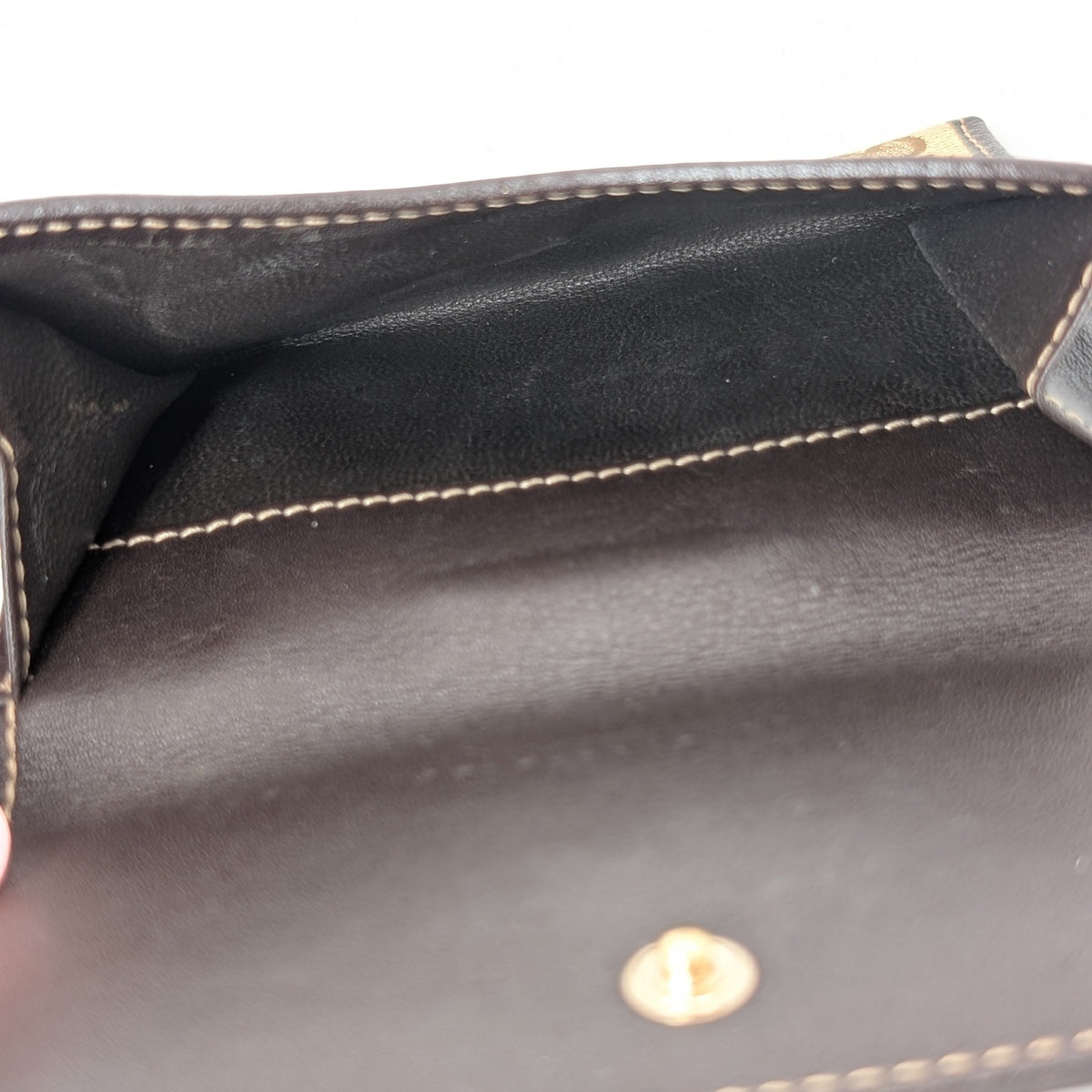 Gucci GG Canvas Compact Wallet mit Herz-Plakette