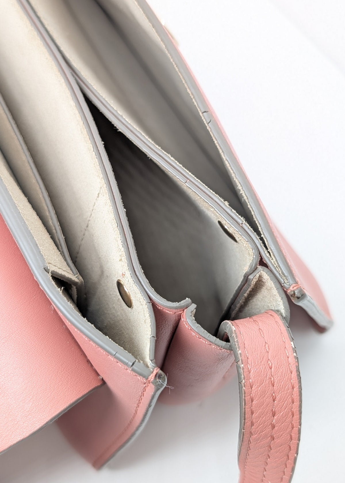 Chloé Faye Small Schultertasche aus rosa Leder und Wildleder