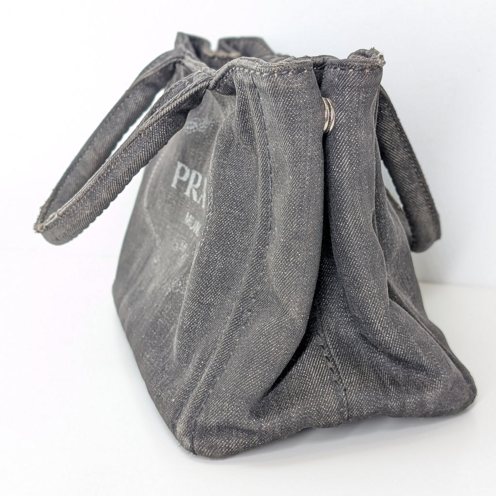 Prada Canapa Small Tote Bag aus anthrazitfarbenem Denim