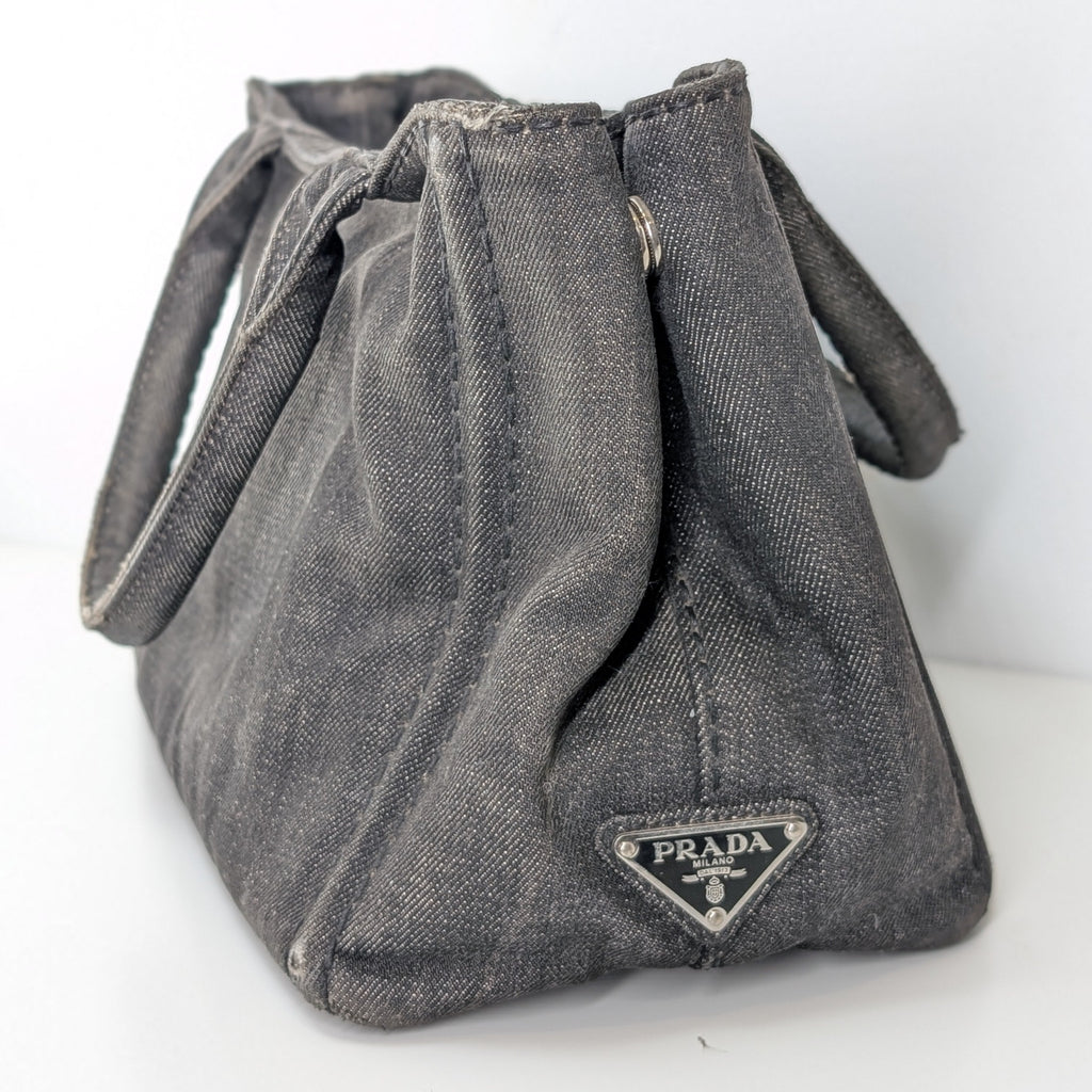Prada Canapa Small Tote Bag aus anthrazitfarbenem Denim