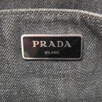 Prada Canapa Small Tote Bag aus anthrazitfarbenem Denim