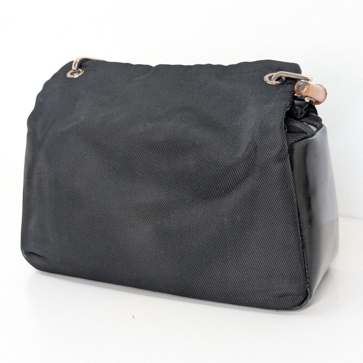 Gucci Bamboo Top Handle Vintage Handtasche aus schwarzem Nylon