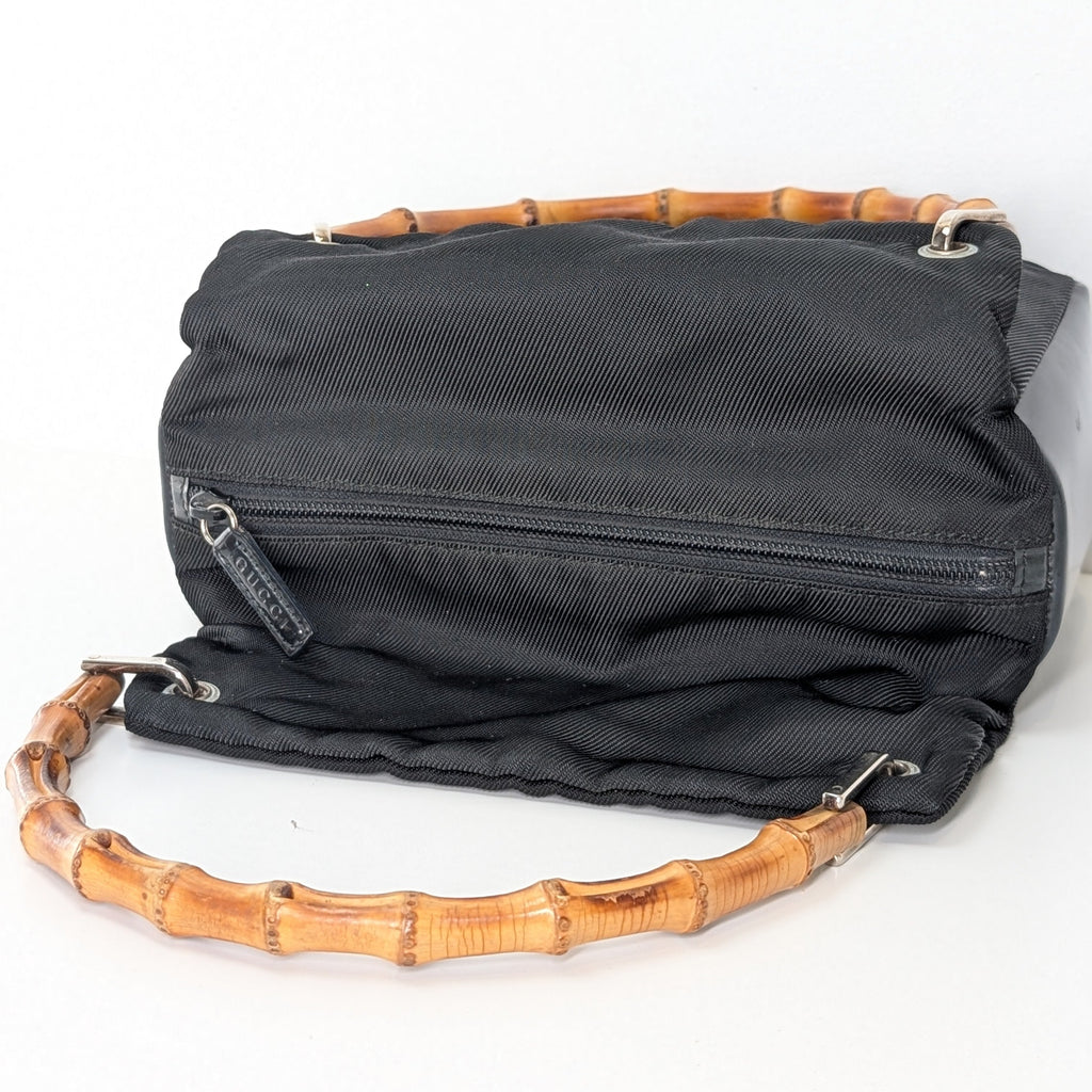 Gucci Bamboo Top Handle Vintage Handtasche aus schwarzem Nylon