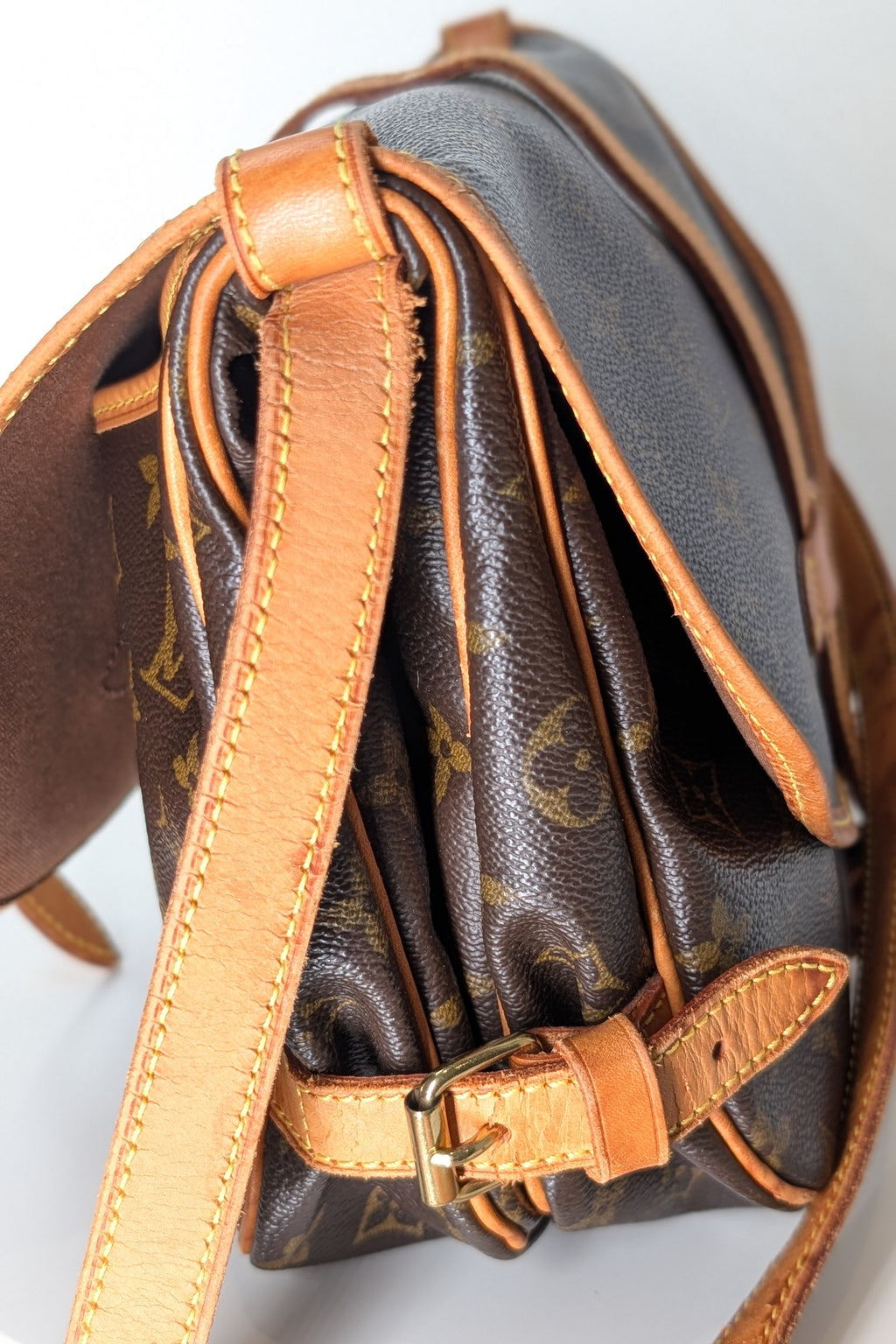 Louis Vuitton Saumur 30 Monogram Vintage Schultertasche