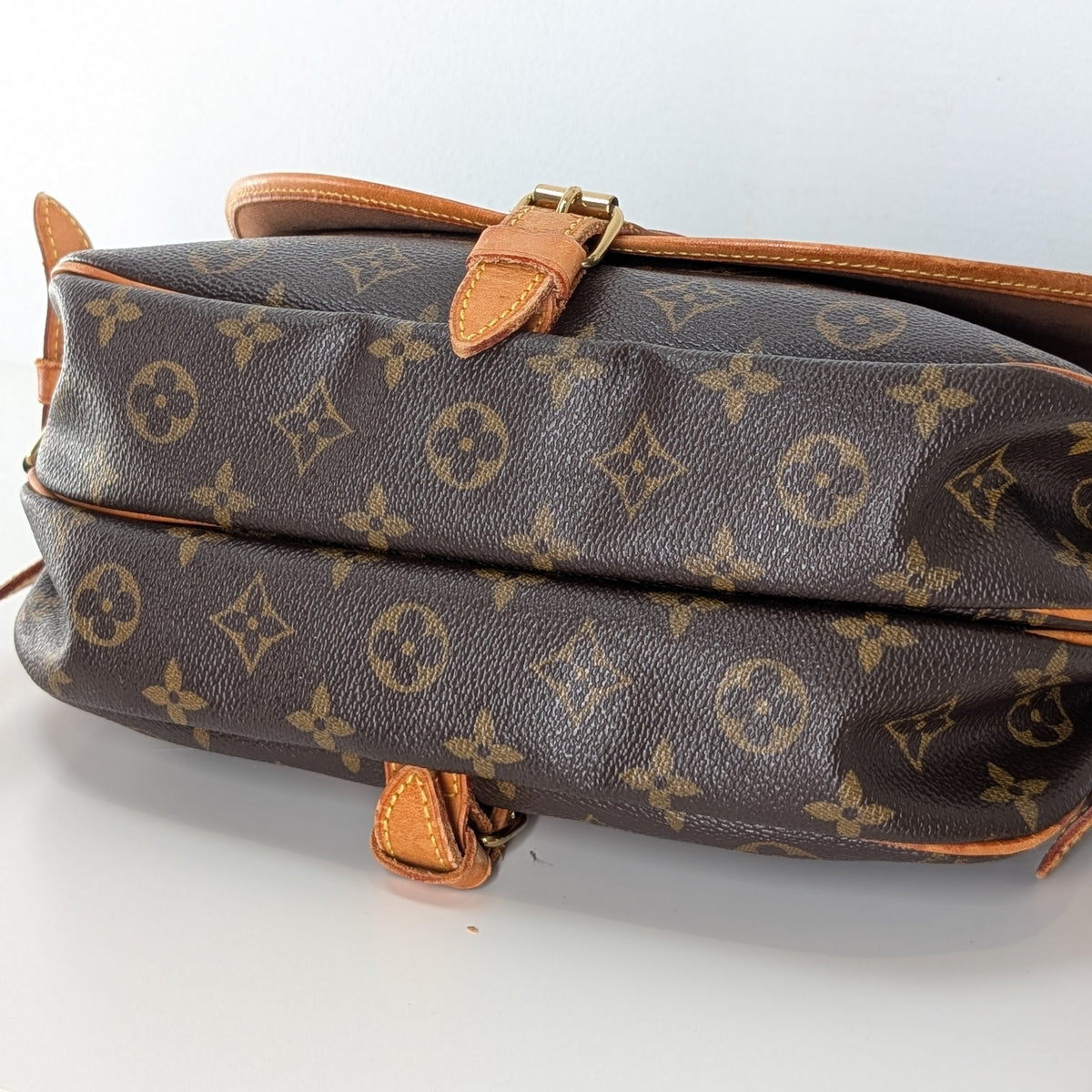 Louis Vuitton Saumur 30 Monogram Vintage Schultertasche