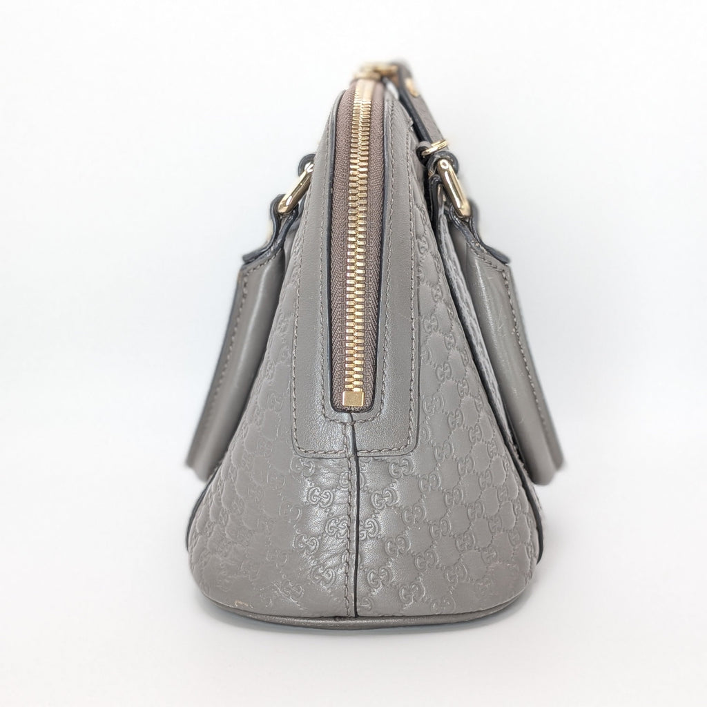 Gucci Microguccissima Mini Dome Bag Grau