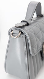 Gucci GG Marmont Monochrome Top Handle Flap Mini Grau