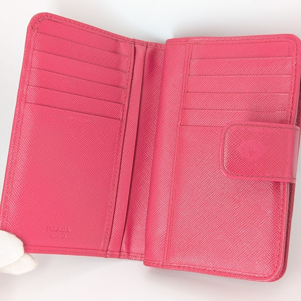Prada Saffiano Leder Wallet Pink