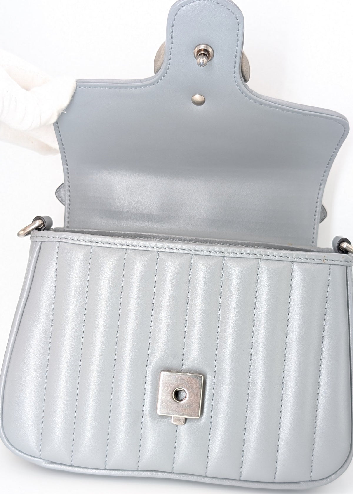 Gucci GG Marmont Monochrome Top Handle Flap Mini Grau