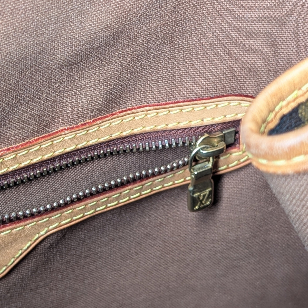 Louis Vuitton Batignolles Horizontal Monogram Vintage Schultertasche